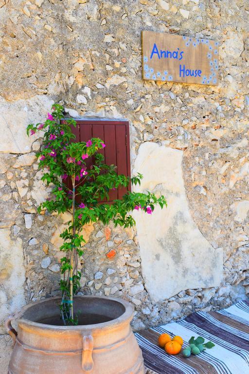 Villa Anna'S Stone House Megala Chorafia Exterior foto