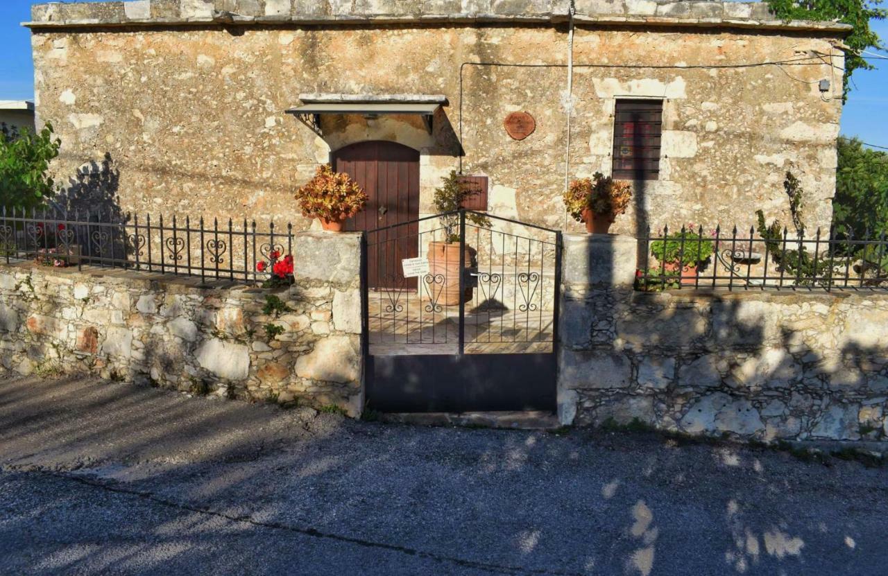 Villa Anna'S Stone House Megala Chorafia Exterior foto